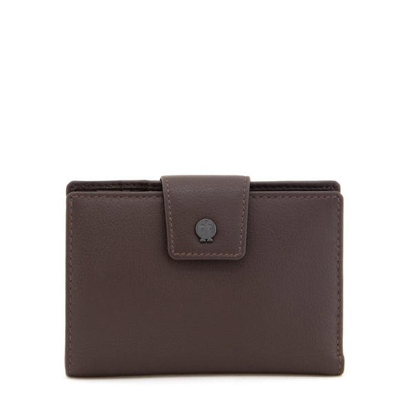 Y1011 - Zip Around Leather Purse