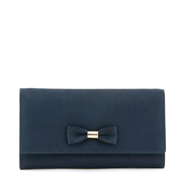Y1030 BW - Flap Over Leather Bow Purse With Contrast Inner