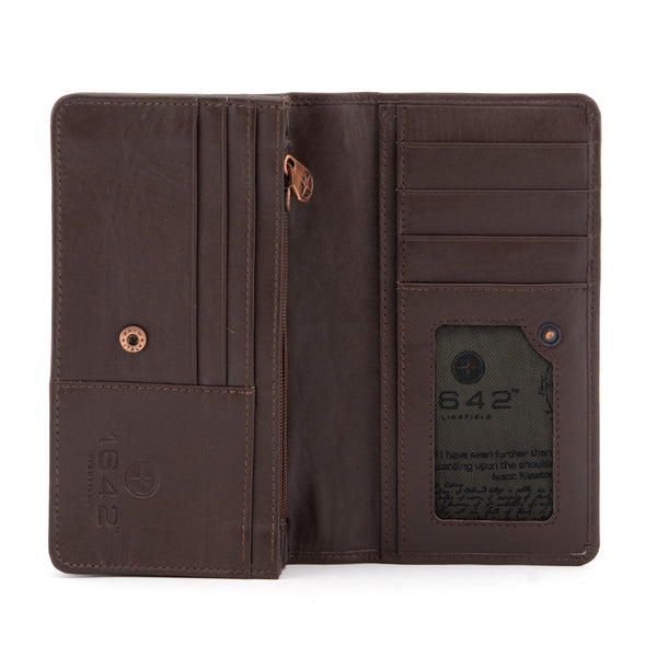 1043 17 - Double Gusset Flap Over Leather Purse