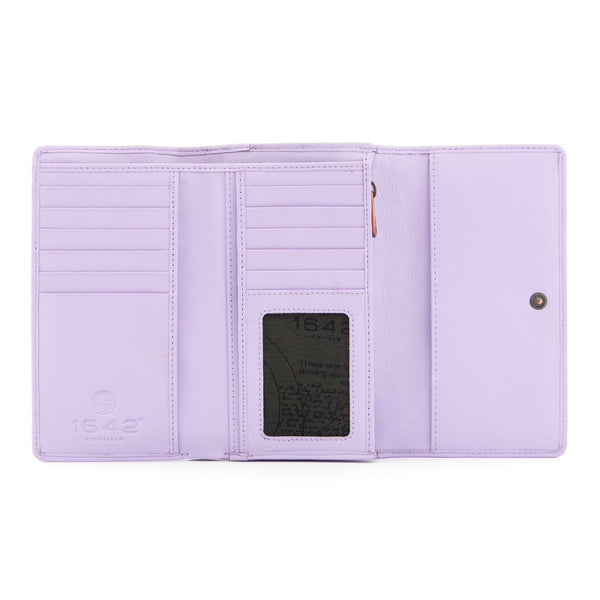 1303 17 - Flap Over Leather Purse