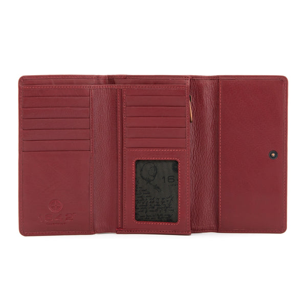 1303 17 - Flap Over Leather Purse
