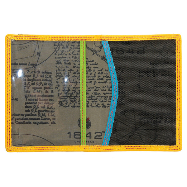 5307 18 - Leather Travel Pass Holder