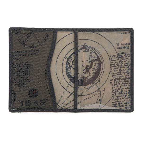 5307 17 - Leather Travel Pass Holder