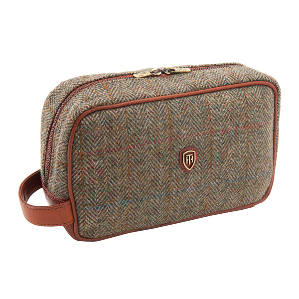 6309 THT - The Torsa Harris Tweed Wash Bag